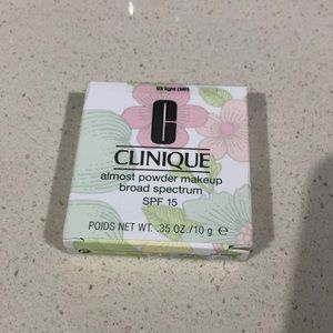 Clinique Almost Powder makeup